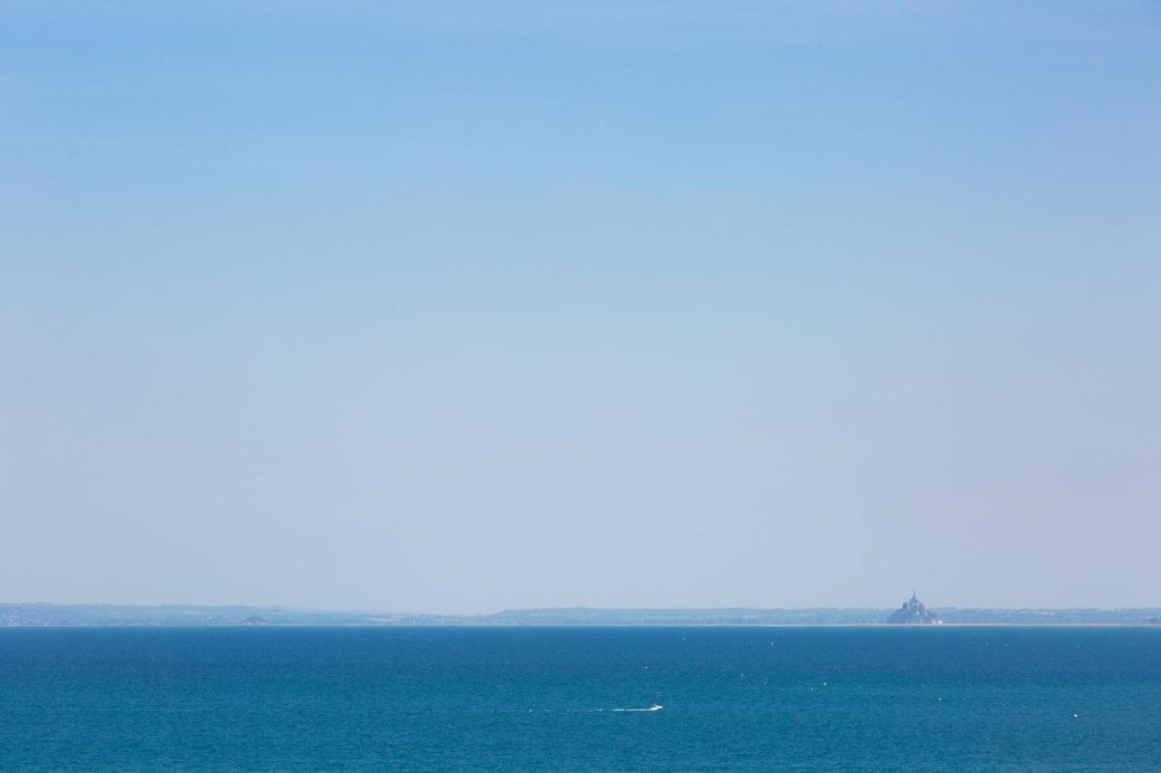 La Metairie-Du-Vauhariot - Vue Mer Et Mont Saint Michel - Piscine Chauffee - Acces Gr34 Cancale Eksteriør bilde